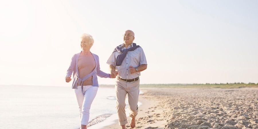 Best Luxury Vacations for Seniors: Discover Your Next Dream Getaway [Updated 2024]. Imagine waking up to the gentle sound of ocean waves or savoring breakfast with a view of the snow-capped Alps. For seniors, the best luxury vacations offer not just stunning locations, but also comfort, relaxation, and unforgettable experiences tailored to your pace and interests. You’ve earned a break that prioritizes you—from gourmet meals and spa retreats to cultural tours that truly engage.