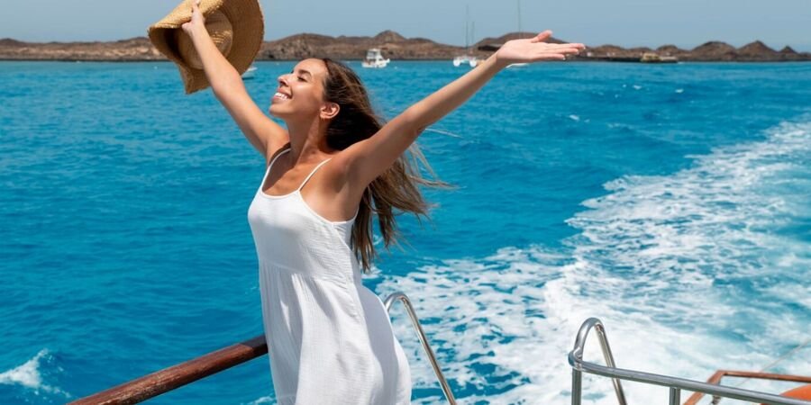 Private Yacht Charters. Ever dreamt of gliding over the Mediterranean Sea on a private yacht? In Marbella, this dream becomes a reality. Renting a luxury yacht for a day is akin to having your own floating paradise.