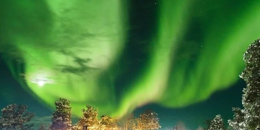 Explore the Natural Beauty of Finland. Finland is synonymous with stunning natural wonders that beckon travelers from all around the globe. The Enchanting Northern Lights. One of the most magical natural phenomena you can witness in Finland is the Northern Lights.