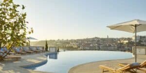 The Yeatman – Porto.
Tucked on a hill above Porto’s striking skyline, The Yeatman is an icon of wine-inspired luxury.