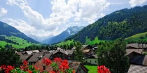For those who think Alpine glamor starts and ends in St. Moritz, Gstaad is a surprise waiting to be unveiled. This mountain gem mixes traditional Swiss charm with modern luxury.
